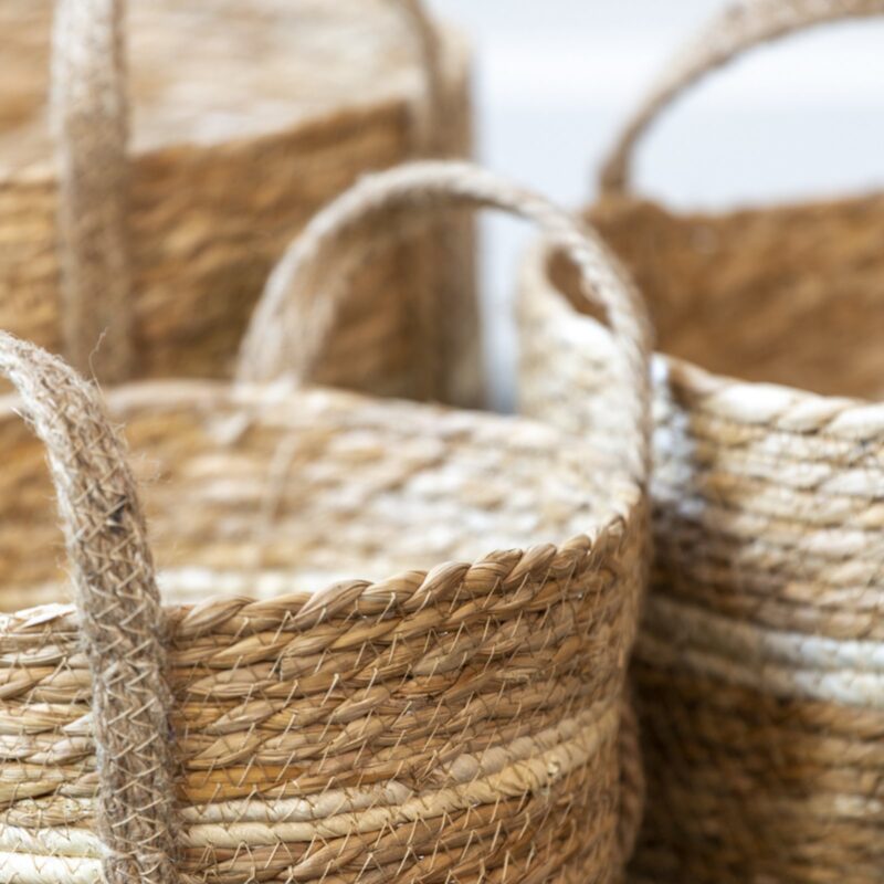 basket round set of 3 wihte in middle